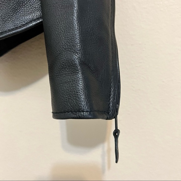 First Classics • Women Leather Motorcycle Jacket - Picture 9 of 13